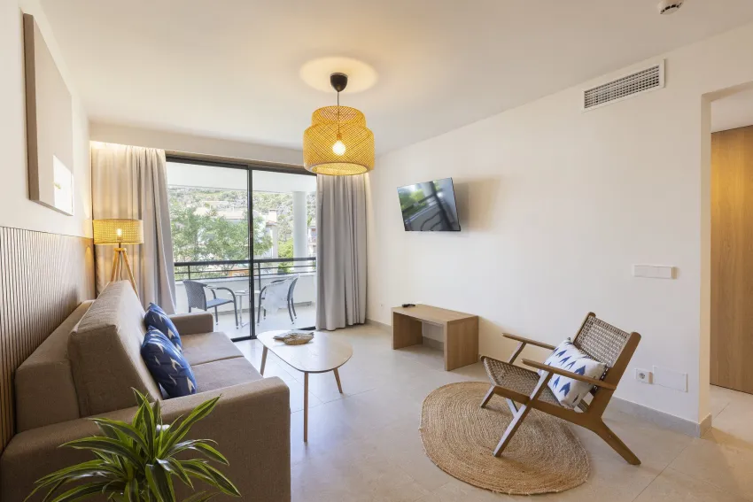 Bahia Pollensa Apart 3*-12