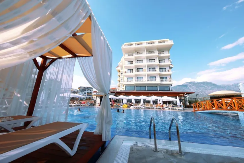 SEY BEACH HOTEL & SPA  4*-3