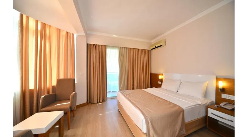 ANNABELLA PARK HOTEL  4*-4