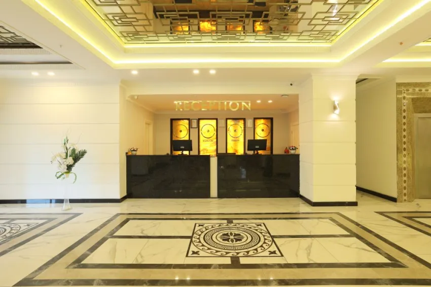 EOS BEACH RESORT  4*-11