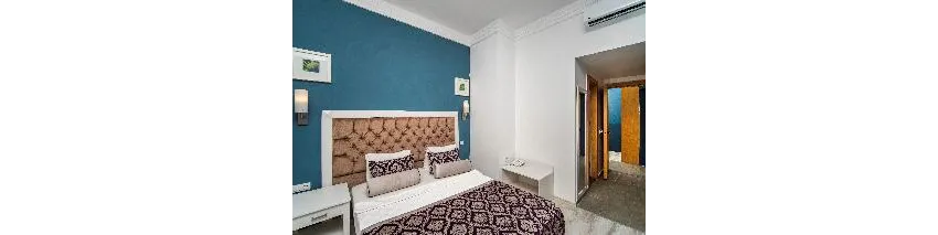 La Perla Hotel 4*-77