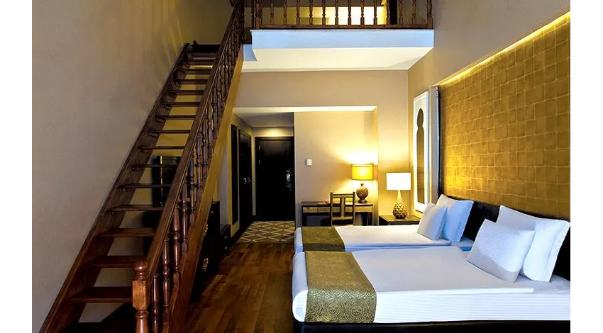 SPICE HOTEL & SPA  5*-5
