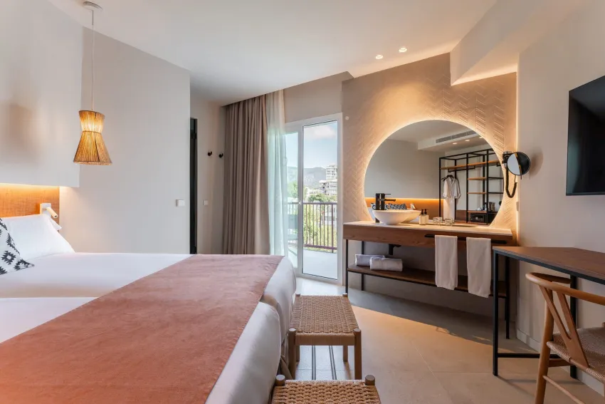 Fergus Bermudas 4*-17