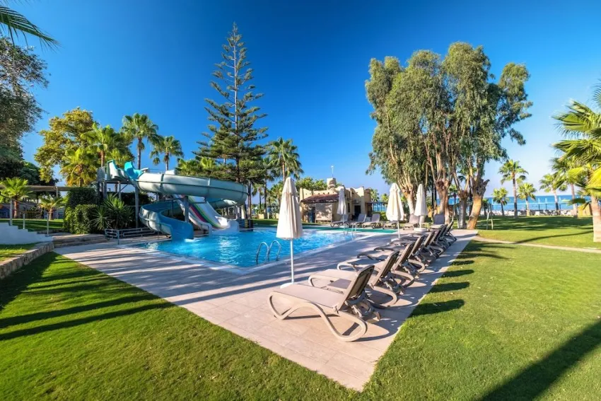 Iz Flower Side Beach Hotel 4*-119