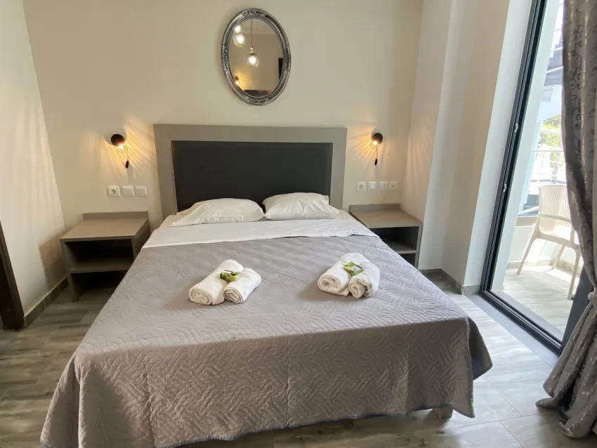 ROMANIAS APARTHOTEL 4*-9