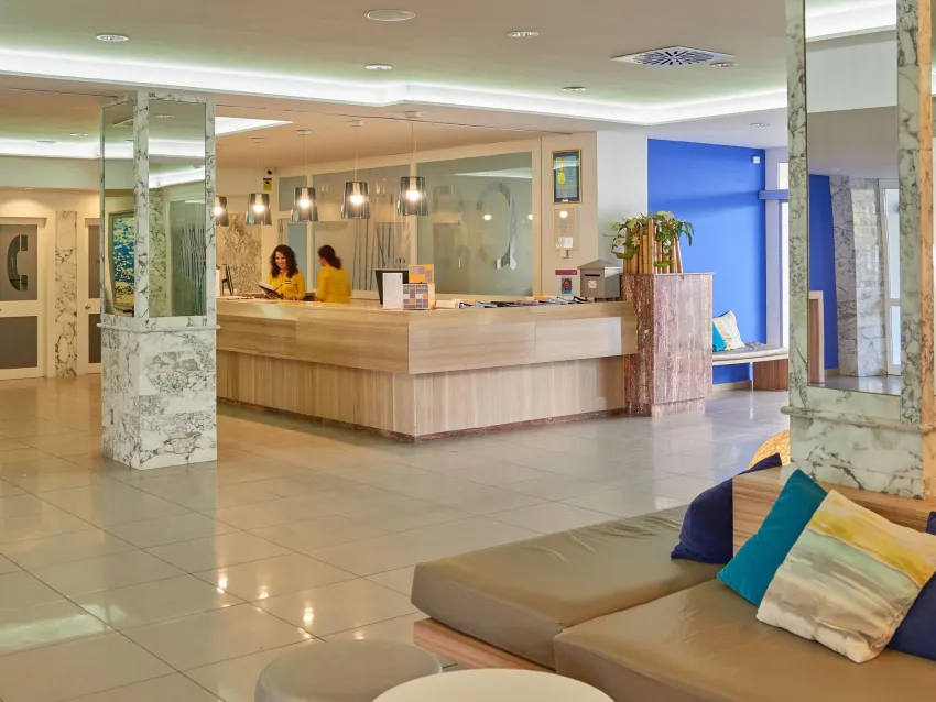 BQ Delfin Azul 3*-13