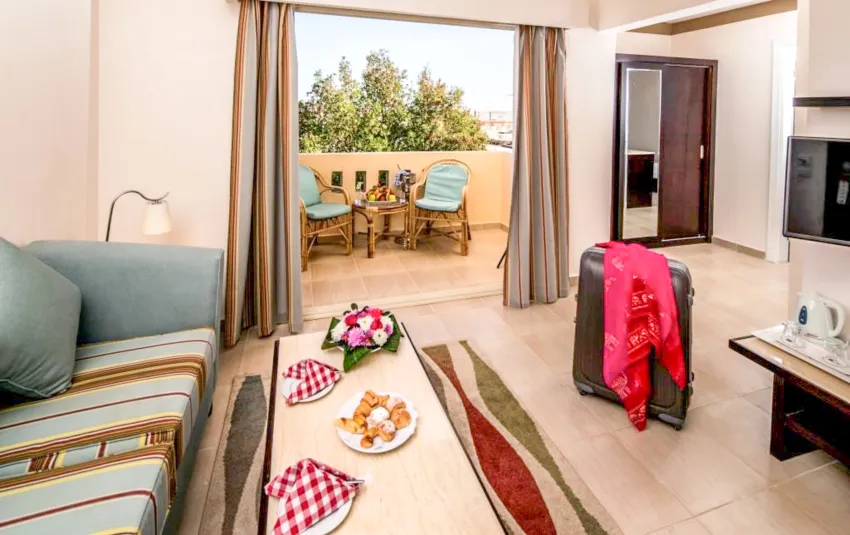 El Karma Aqua Beach Resort 4*-97
