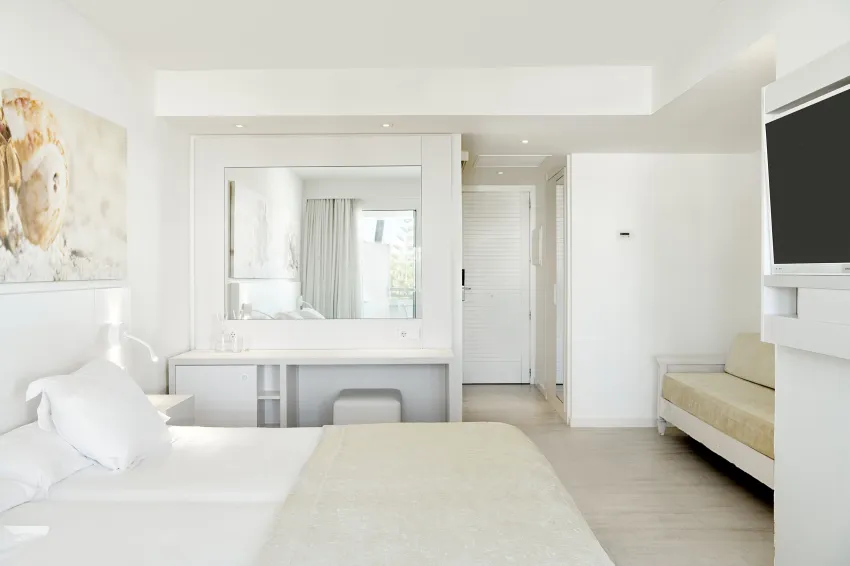 Iberostar Waves Cristina 4*-92