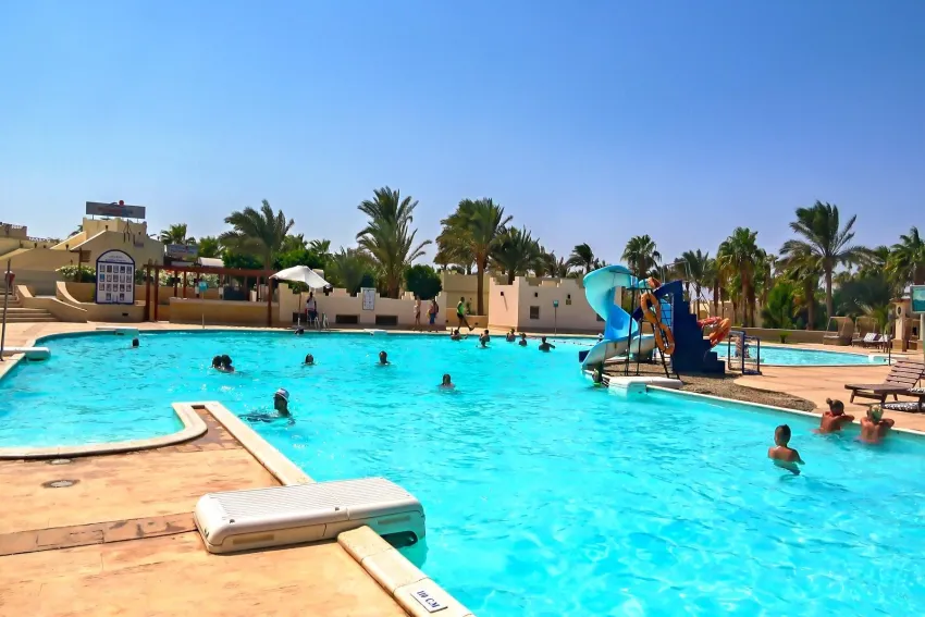 CORAL BEACH RESORT HOTEL  4*-13