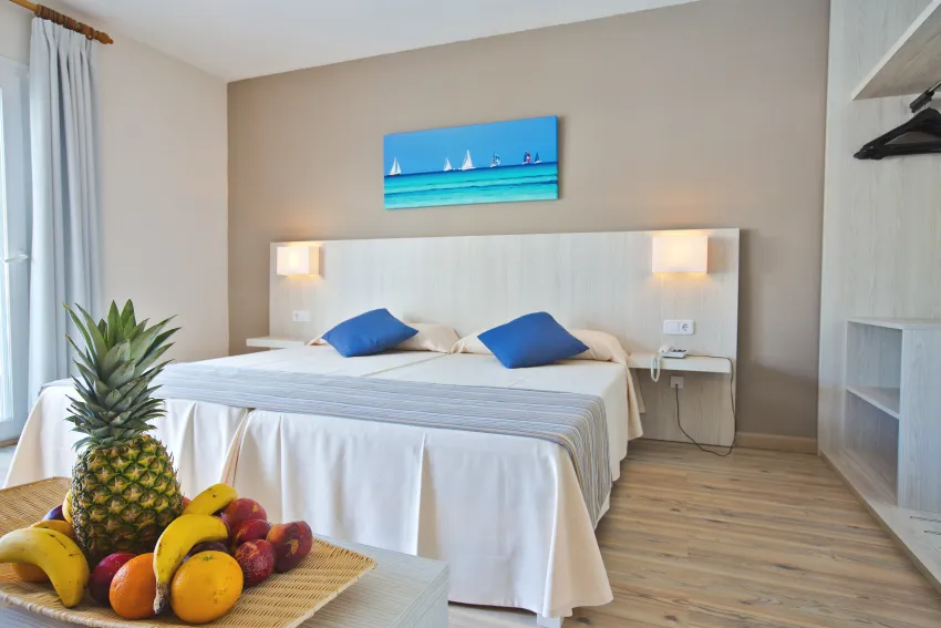 Hotel Club Es Talaial 3*-272