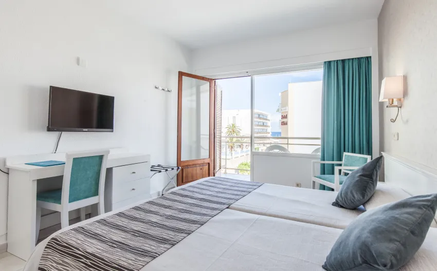 Blue Sea Cala Millor 3*-17