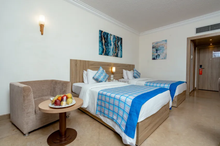 Palm Beach Resort 4*-9