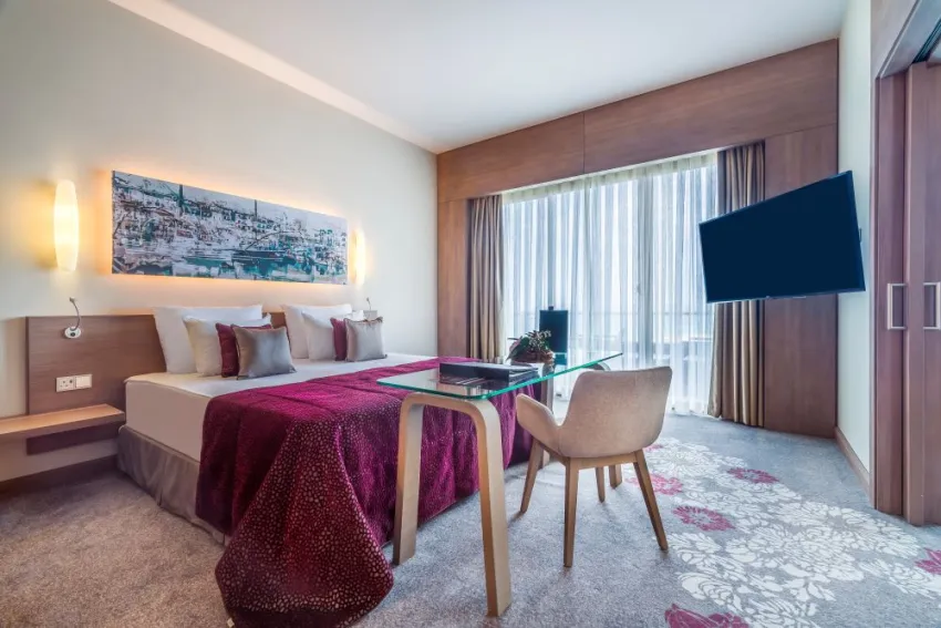 CONCORDE LUXURY RESORT & CASINO & CONVENTION & SPA  5*-64