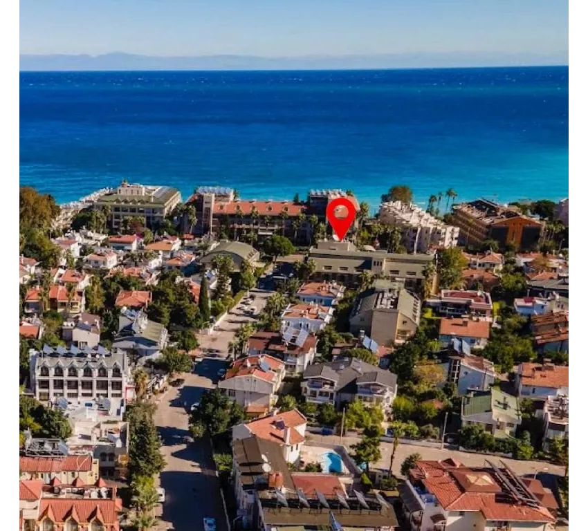 Ambassador Hotel 4*-1