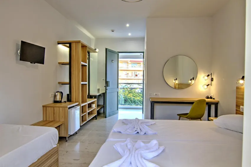 Club Zante Plaza 3*-8