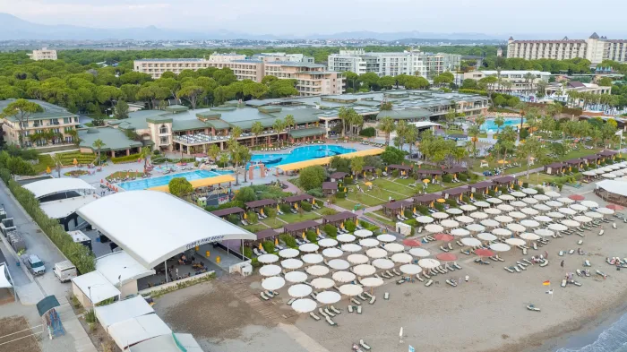 Pine Beach Belek 5* - Belek - Turcia
