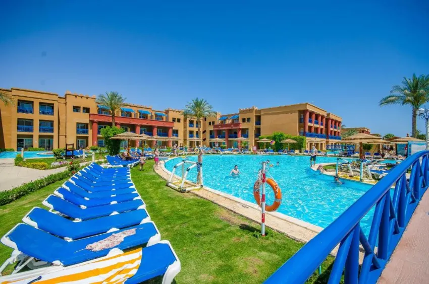 TITANIC BEACH SPA & AQUAPARK  5*-23