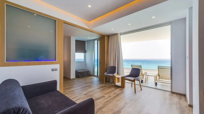 Vrissaki Beach Hotel 4*-23