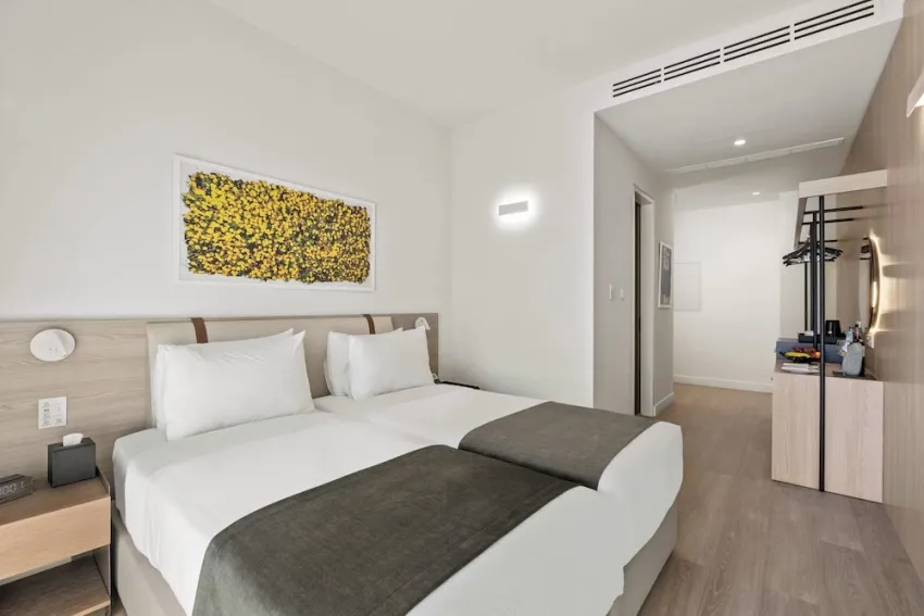 Mercure Larnaca City 3*-2