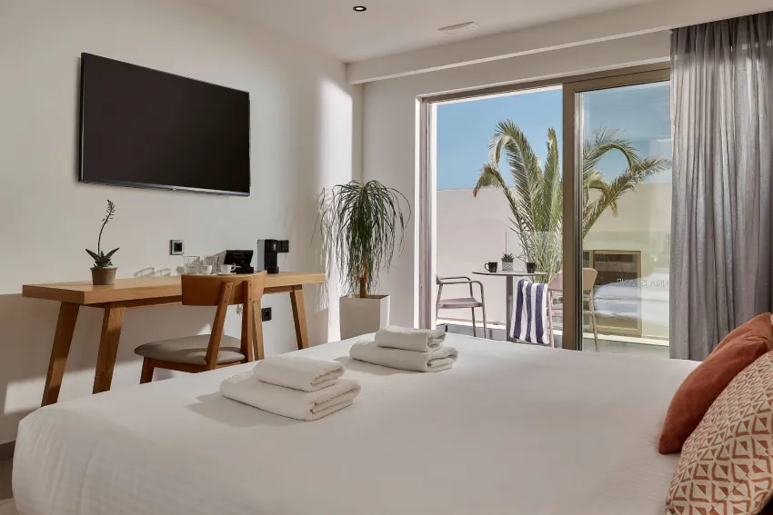 Enorme Santanna Island 5*-9