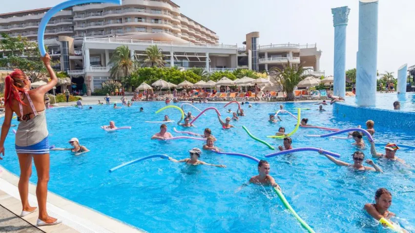 STARLIGHT RESORT SPECIAL ROOMS  5*-12