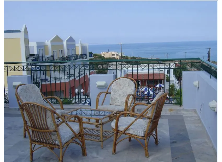 Camari Garden Hotel Apartments 3*-11