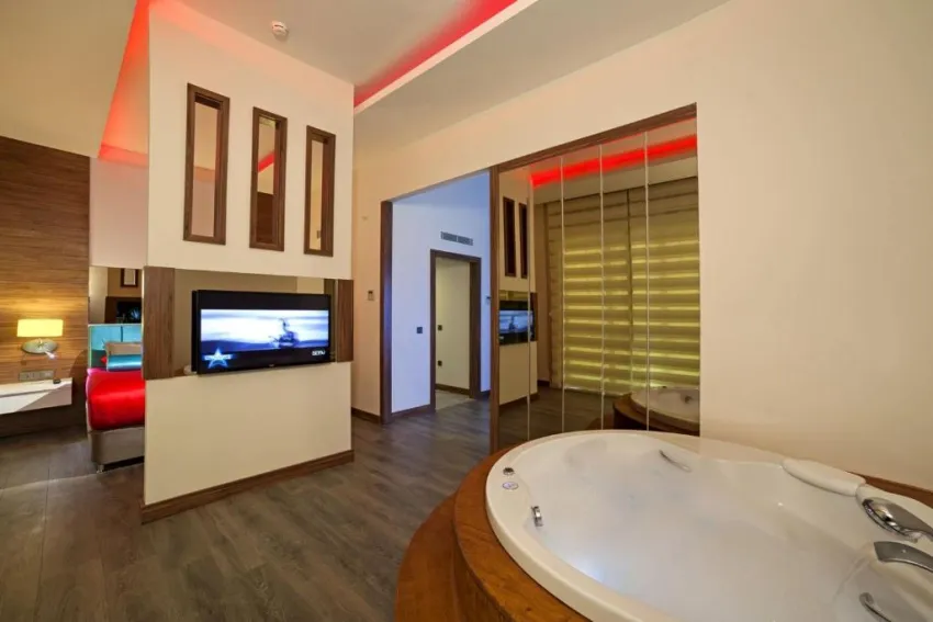 LUNA BLANCA RESORT & SPA  5*-29