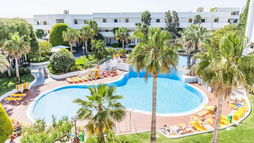 Blue Sea Es Bolero 4*-10