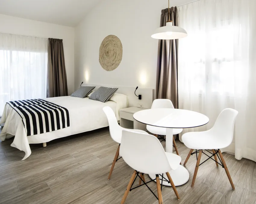 Fergus Club Europa 4*-20