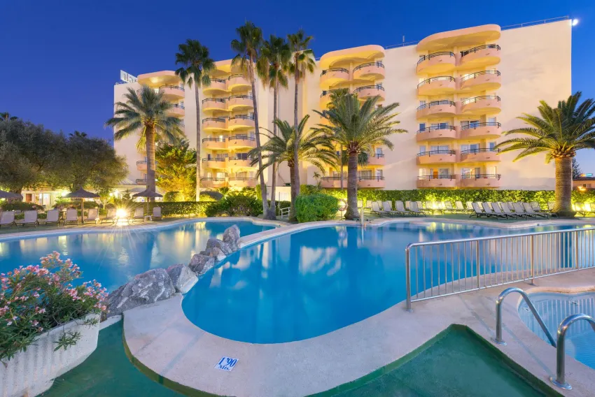 Alcudia Beach Aparthotel 3*-5