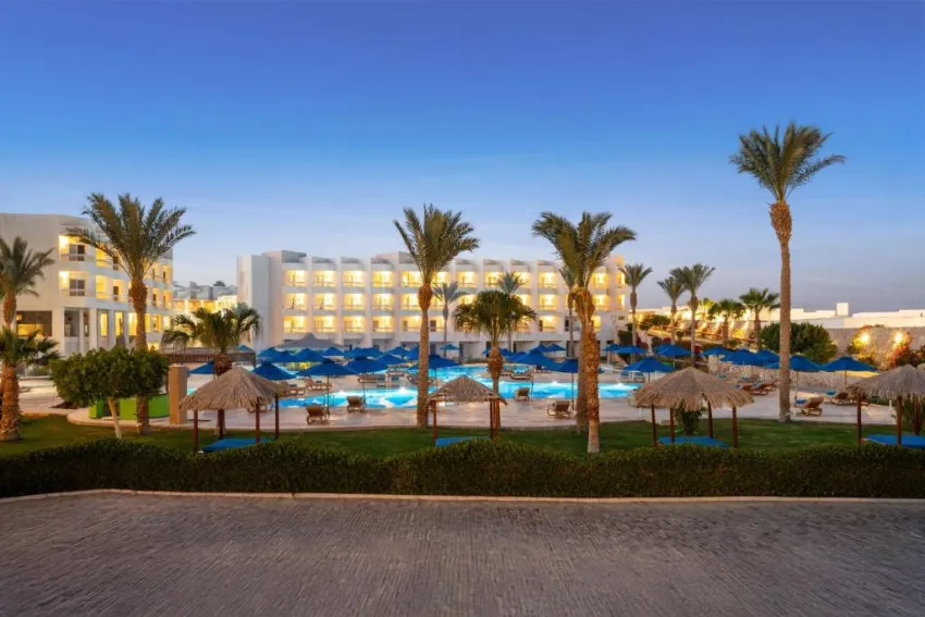 DOUBLETREE BY HILTON SHARM BAY RESORT BEACH SIDE  4*-22