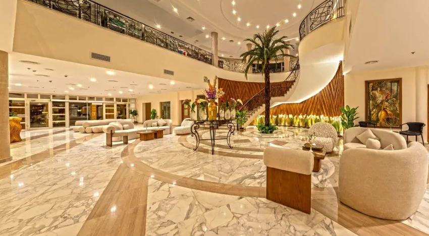 Invidia Coral Beach Tiran 5*-23