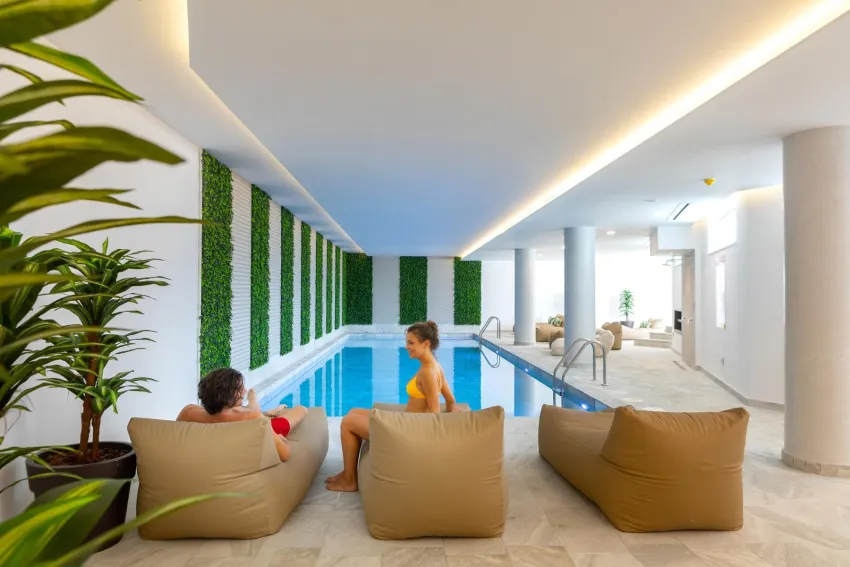 Leonardo Crystal Cove Hotel And Spa By The Sea 4*-8