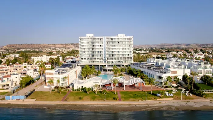 Radisson Beach Resort 5* - Larnaca bay - Cipru