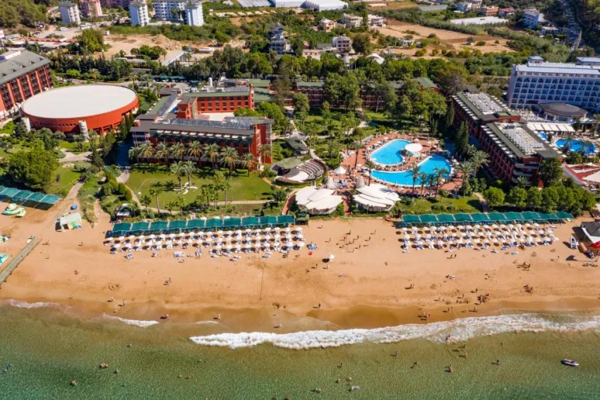 Aqi Pegasos Club 4*-18