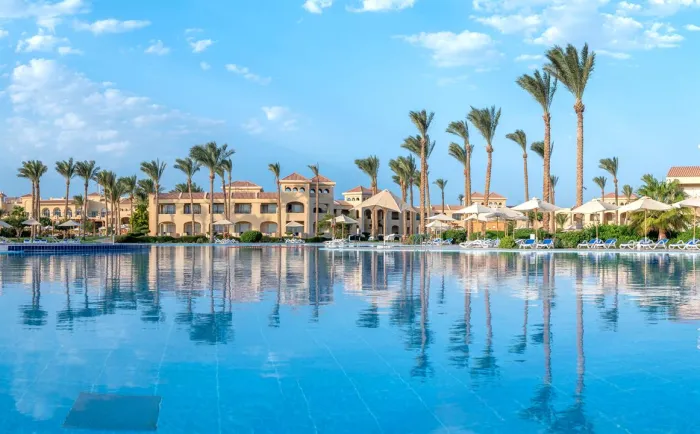 CLEOPATRA LUXURY RESORT MAKADI BAY  5* - Hurghada - Egipt
