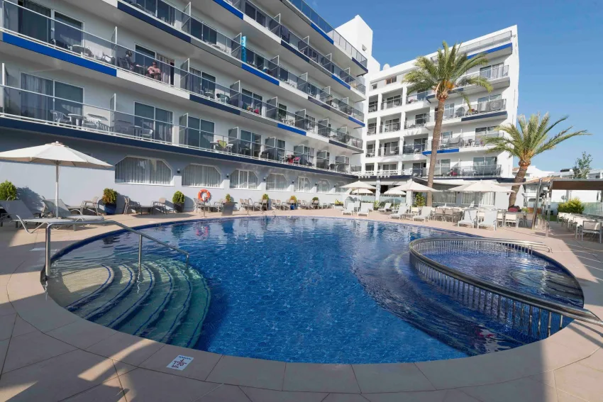 Vista Park Hotel & Apartments 3*-24