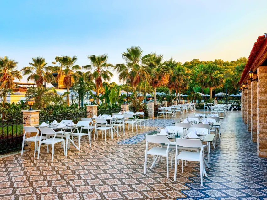 Movenpick Resort Antalya Tekirova 5*-160