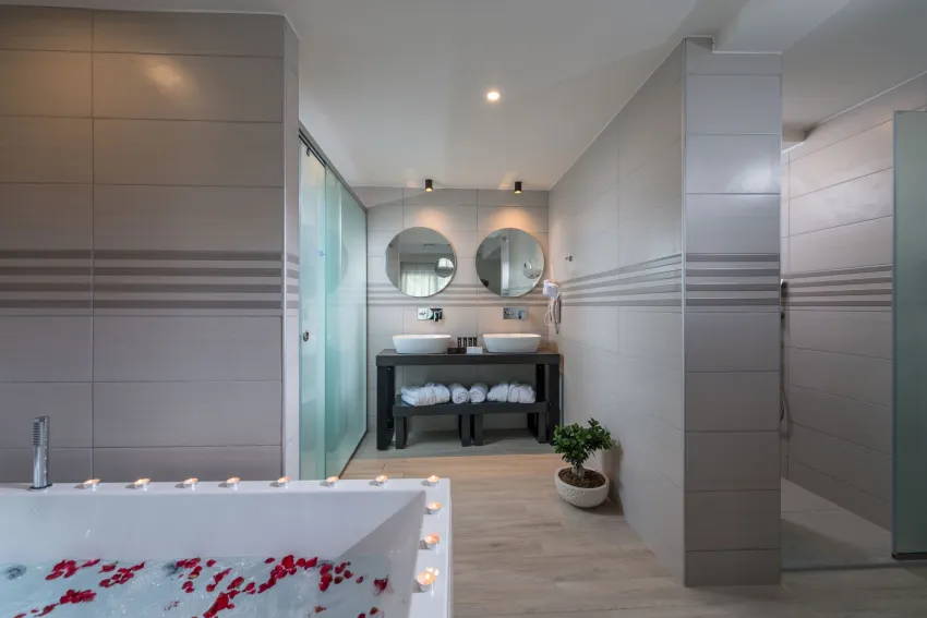 Imperial Palace (Adults only 16+) 4*-34