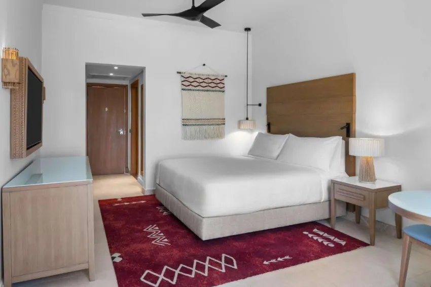 DOUBLETREE BY HILTON SHARM BAY RESORT BEACH SIDE  4*-65