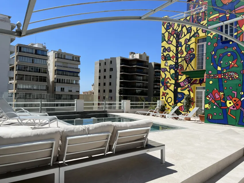 Artmadams Hotel 4*-92