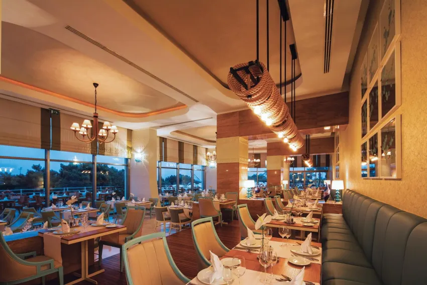 Titanic Deluxe Lara 5*-6