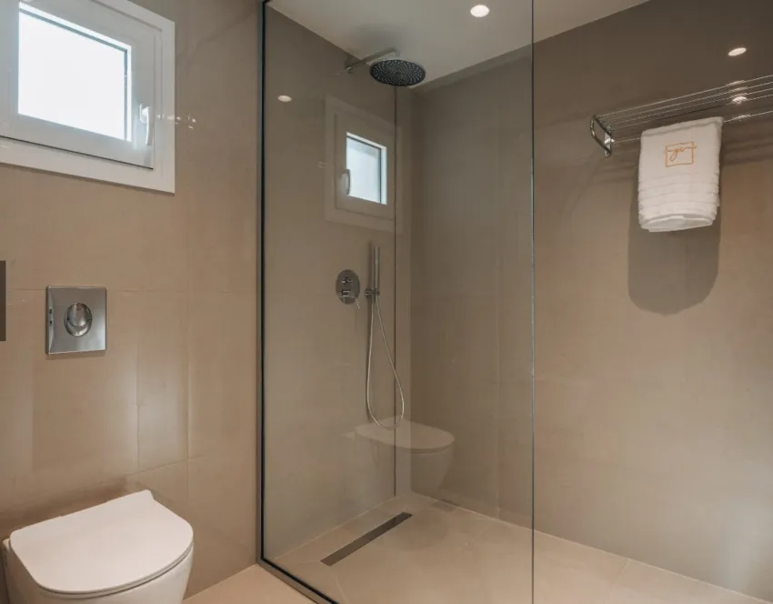 Golden Coast Suites 4*-6