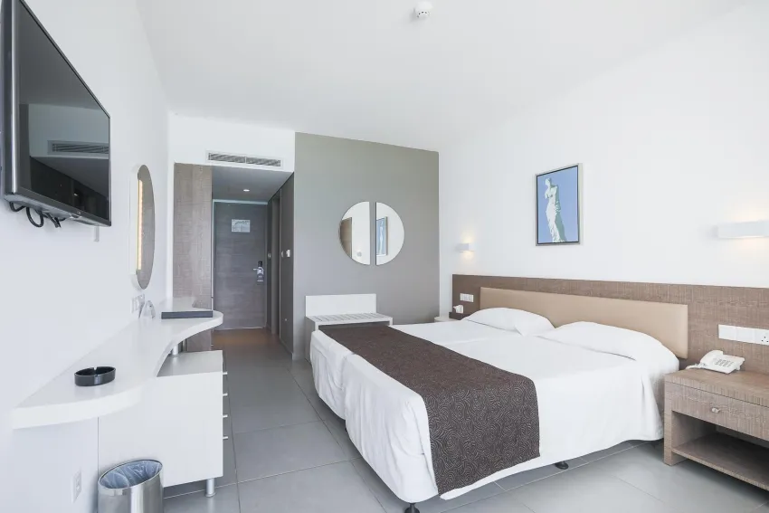 Vassos Nissi Plage 4*-6