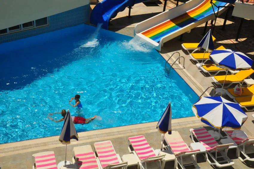 Cinar Family Suite 3*-4