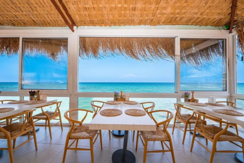 MANOLYA HOTEL  3*-6