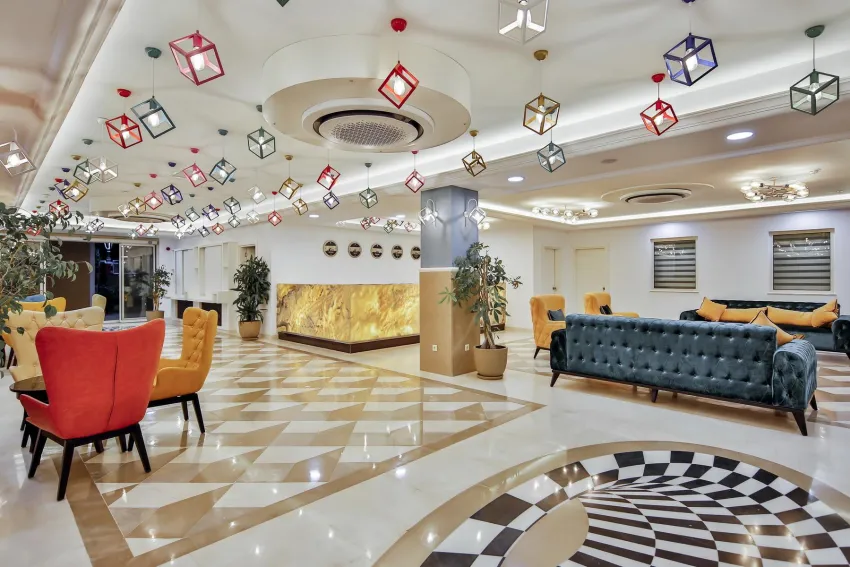 Crystal Club World Of Colours 5*-5