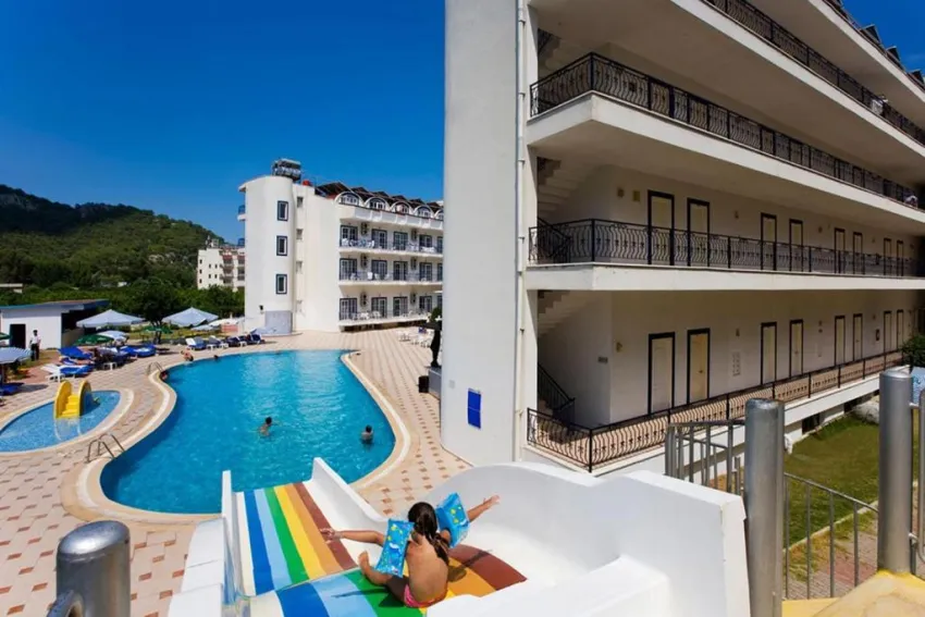 Ares Blue Hotel 3*-7