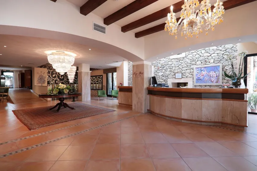 Mon Port Hotel Spa 4*-4