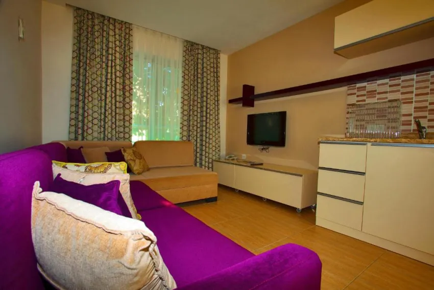 GREEN GARDEN RESORT  5*-12